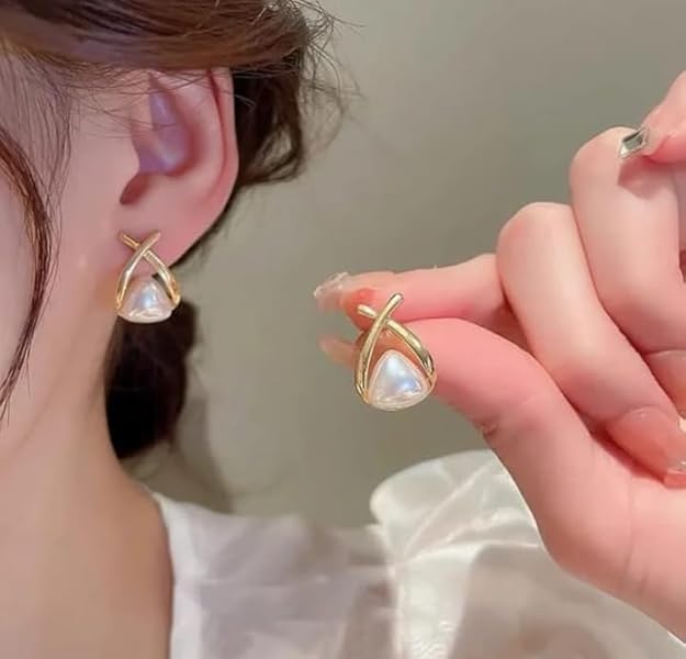 Elegant Pearl Knot Earrings