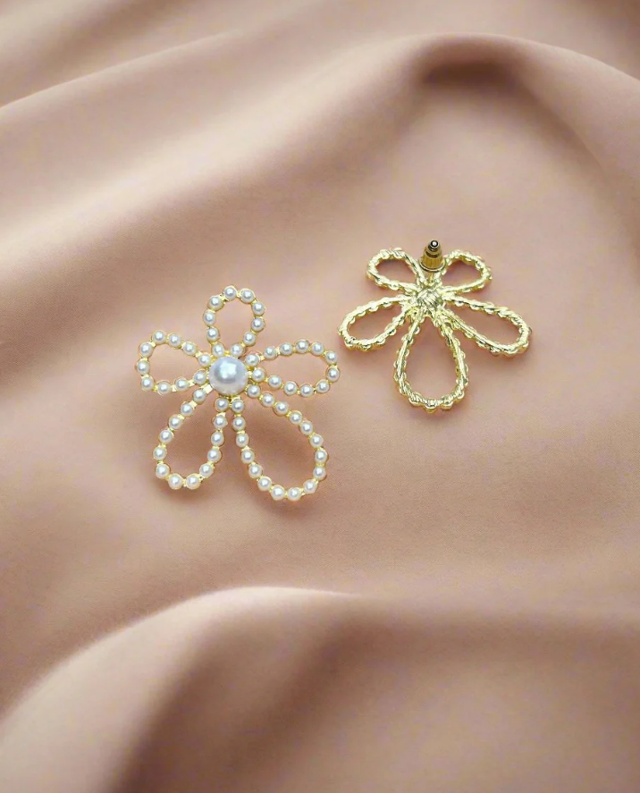 Floral Pearl Earrings