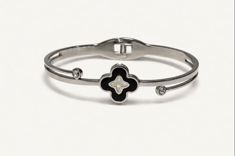 Midnight Clover Silver Kada