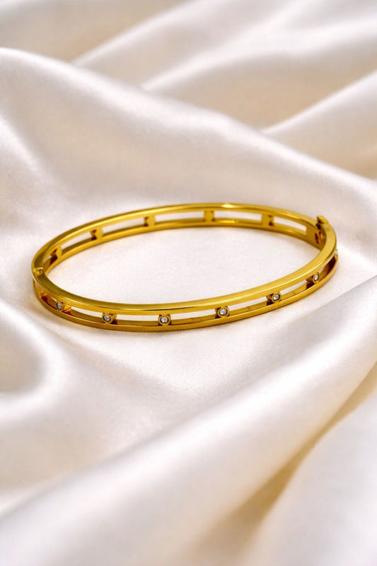 Minimal Crystal Gold Kada