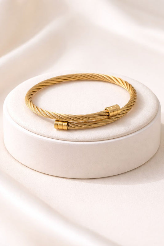 Modern Twist Gold Cuff