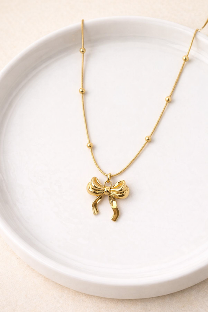 Golden Bow Necklace