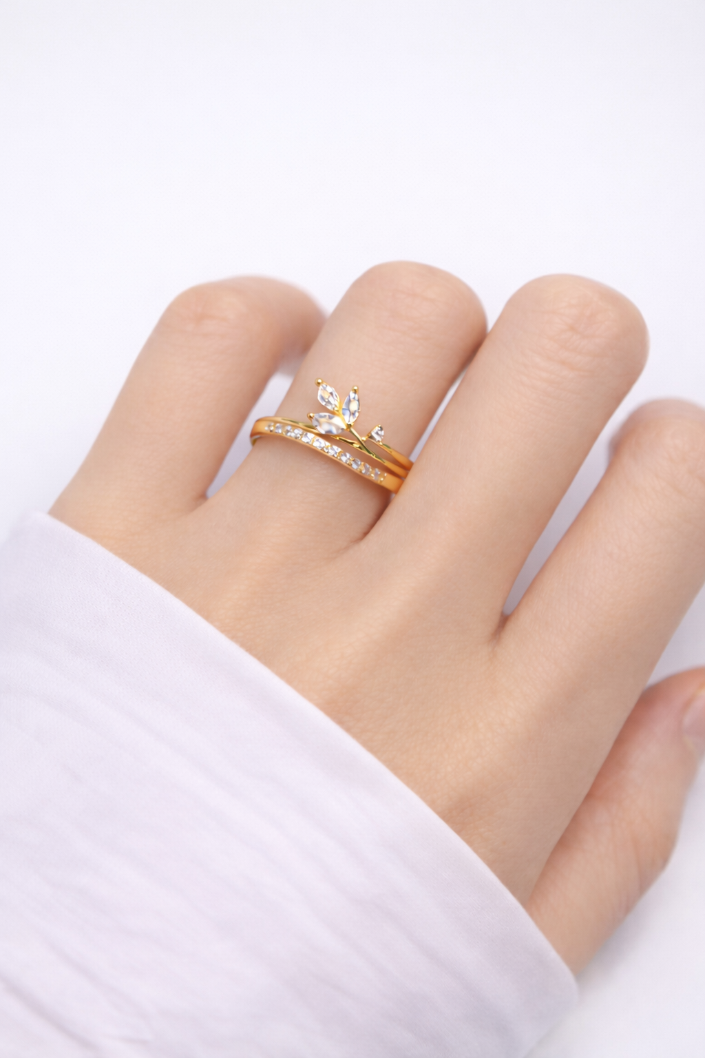 Golden Leaf Ring