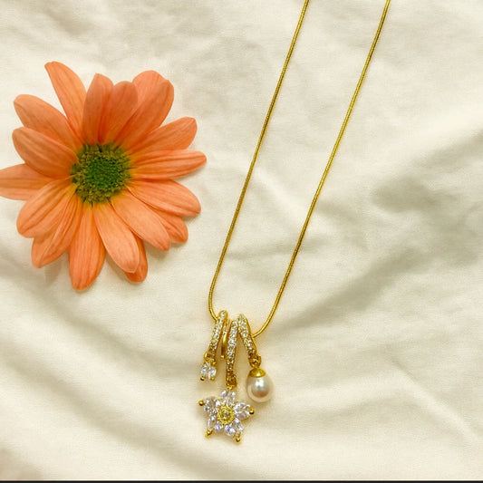 Crystal Bloom Pearl Necklace