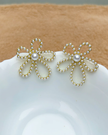 Floral Pearl Earrings