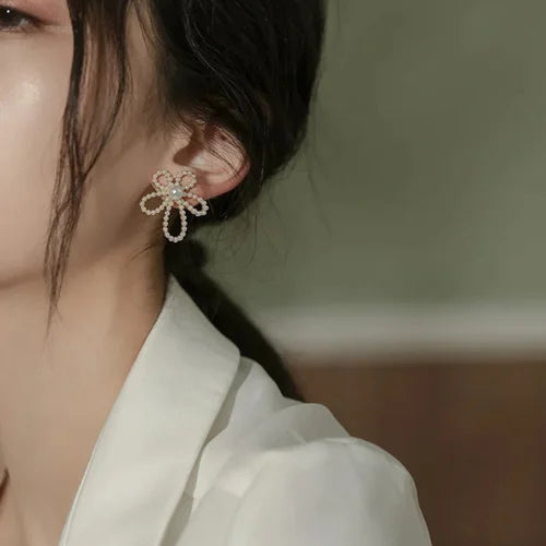 Floral Pearl Earrings