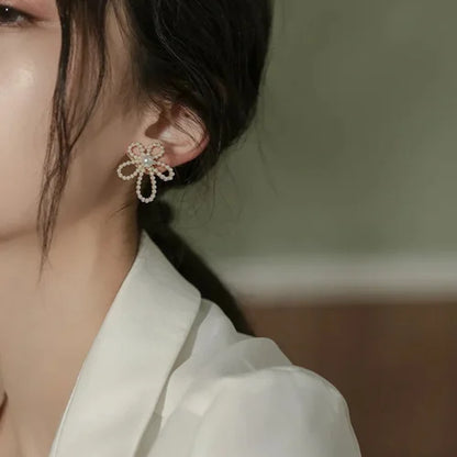 Floral Pearl Earrings